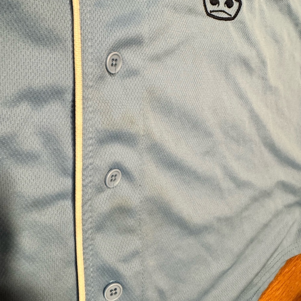 Vintage-Vibe Chicago Bulls Baby Blue Baseball Jersey - Picture 2 of 5